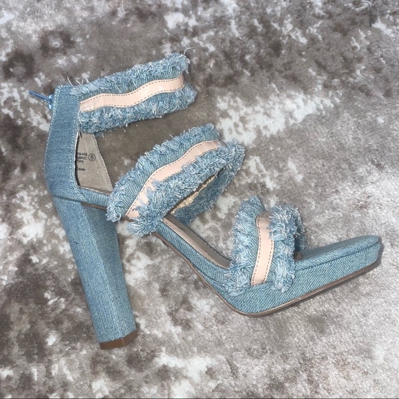 - Laura Marano Not Rated Platform Heels Blue Jean Fringe 5 inch Open Toe SZ 8 - Picture 11 of 11